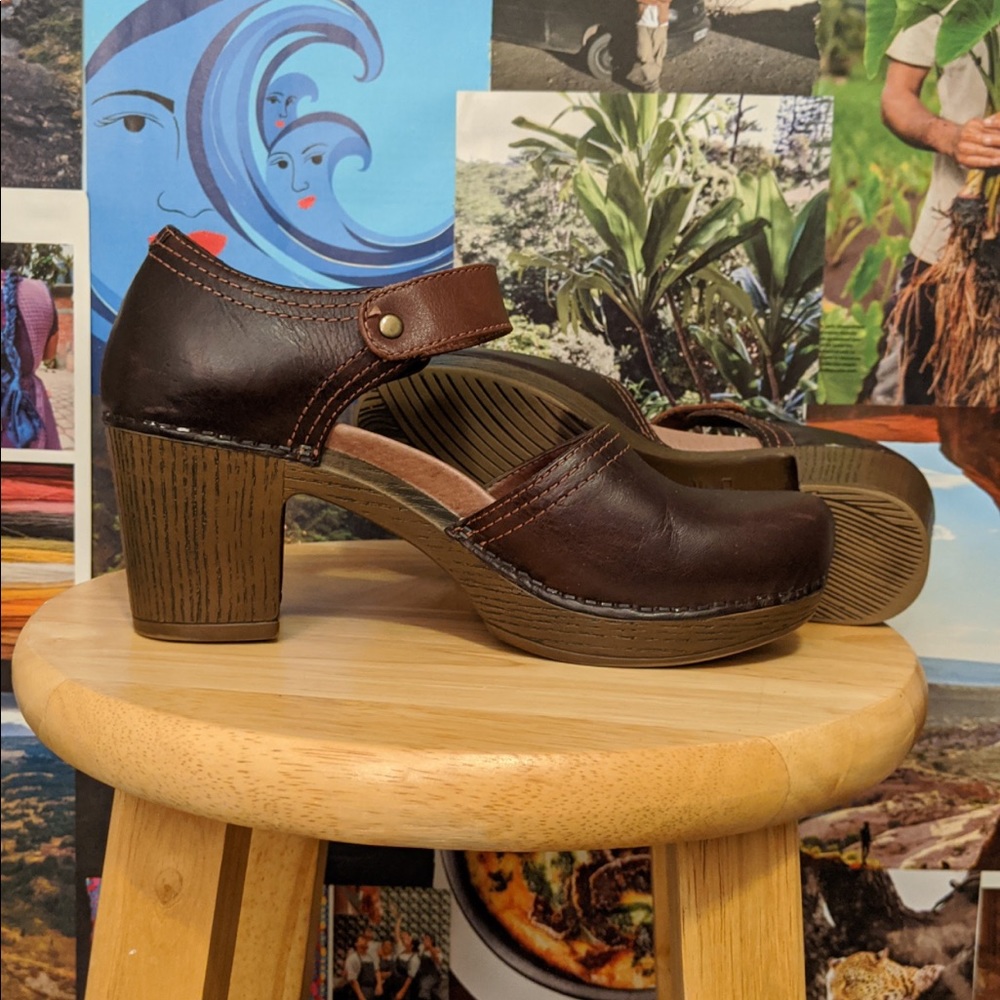 Dansko platform Mary Janes